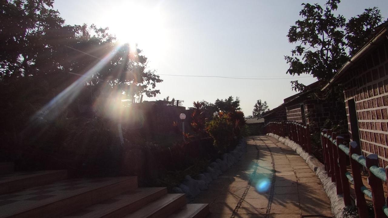 Hotel Exotic Valley Mahābaleshwar Exteriér fotografie